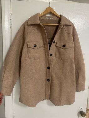 Woman’s Taupe Wool-Blend Shacket Jacket